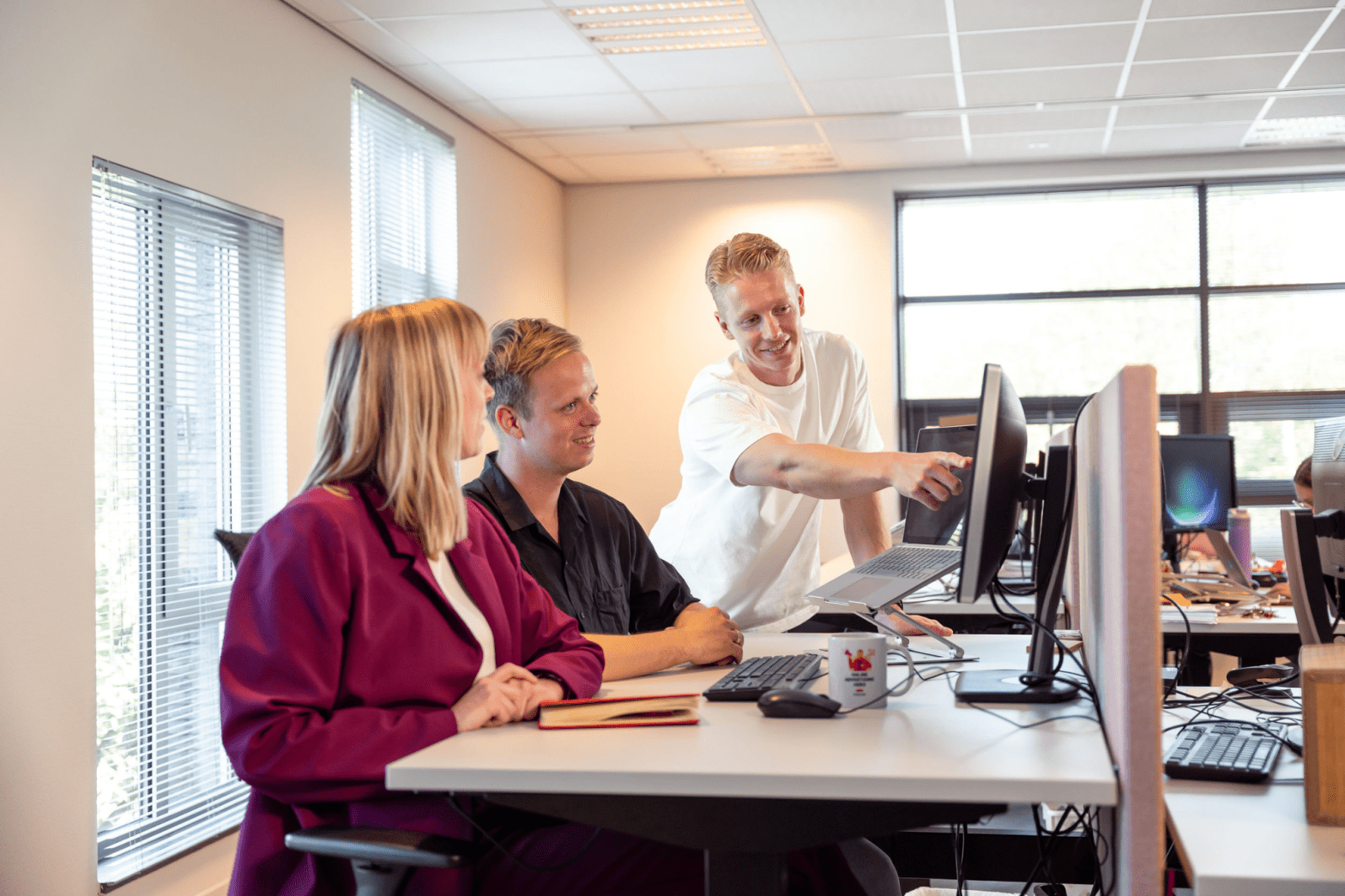 marketingbureau en collega's in zwolle aan het werk